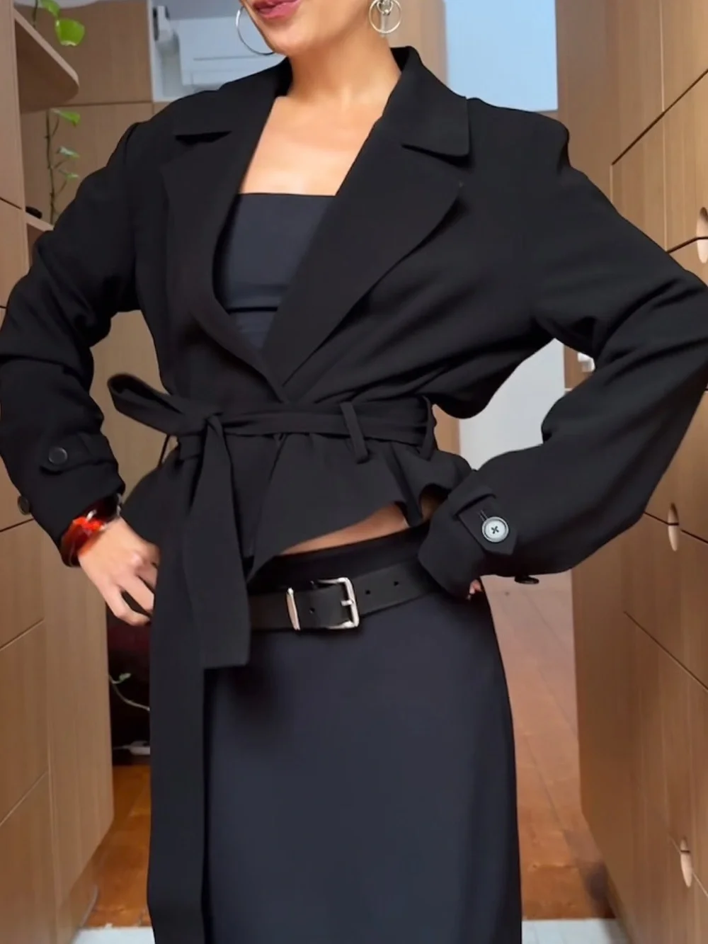 Babaton Black Tie-Waist Cropped Blazer Jacket